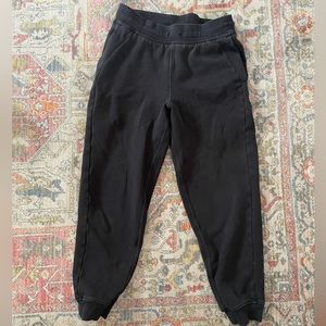 black lulu lemon scuba high-rise jogger